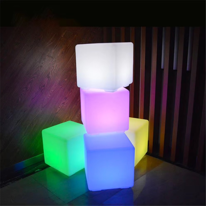 Table and Chairs Plastic Strip – Outdoor Lighting Restaurant Bewertung und Preis